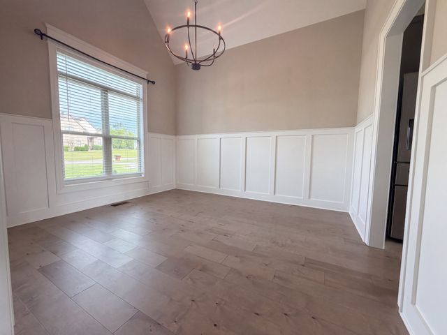 1307 Christina Ct, Lebanon, TN 37087