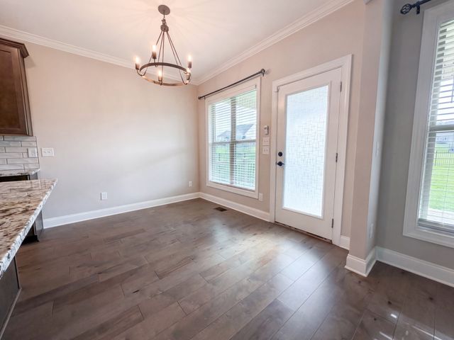1307 Christina Ct, Lebanon, TN 37087