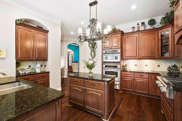 1307 Majestic Pines Court, Houston, TX 77345