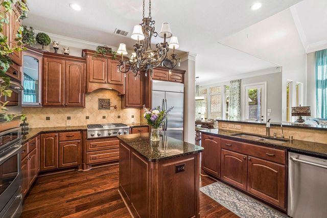 1307 Majestic Pines Court, Houston, TX 77345