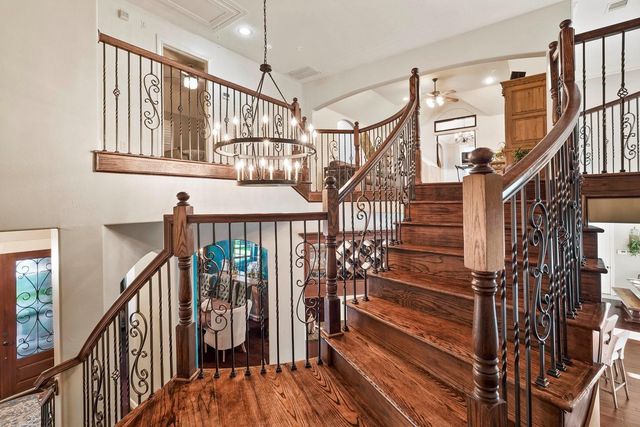 1307 Majestic Pines Court, Houston, TX 77345