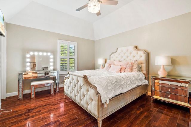 1307 Majestic Pines Court, Houston, TX 77345