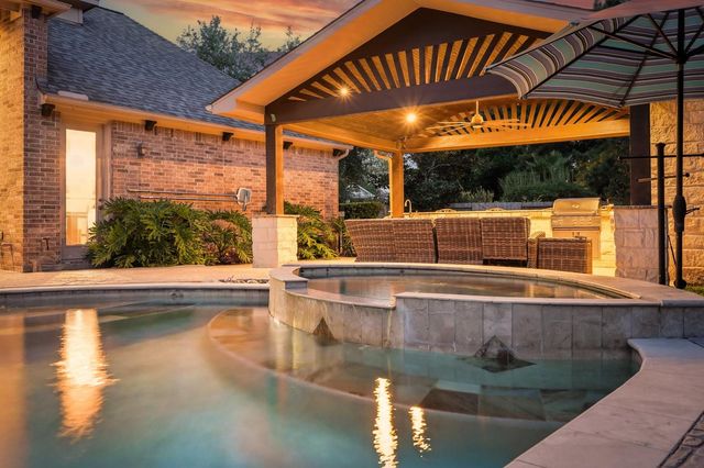 1307 Majestic Pines Court, Houston, TX 77345