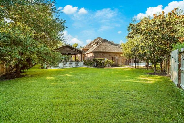 1307 Majestic Pines Court, Houston, TX 77345