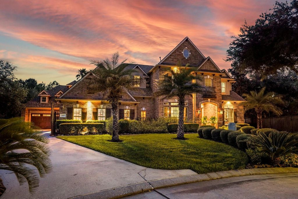 1307 Majestic Pines Court, Houston, TX 77345