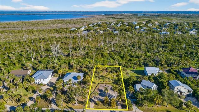 1835 Ardsley WAY, Sanibel, FL 33957