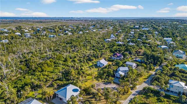 1835 Ardsley WAY, Sanibel, FL 33957