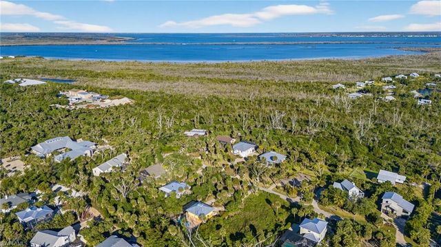 1835 Ardsley WAY, Sanibel, FL 33957