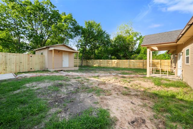 815 E Collin Street, Corsicana, TX 75110