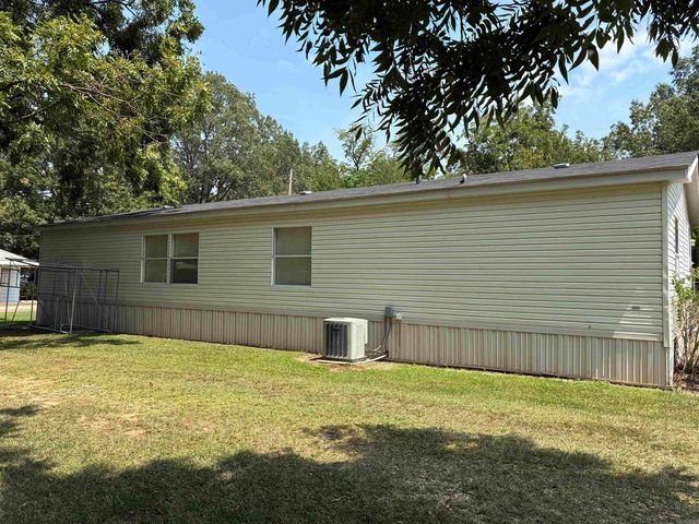 603 N Morgan St, Hamburg, AR 71646