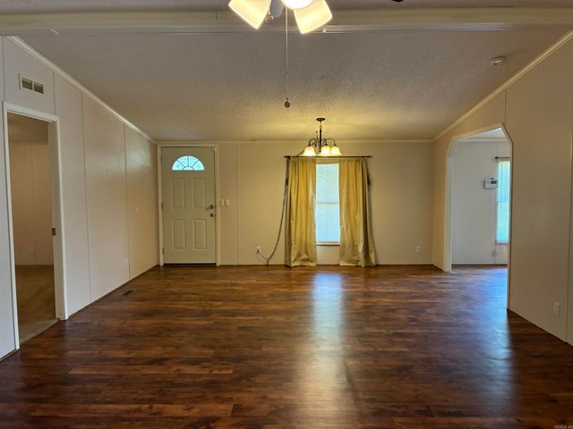 603 N Morgan St, Hamburg, AR 71646