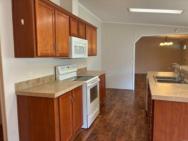 603 N Morgan St, Hamburg, AR 71646