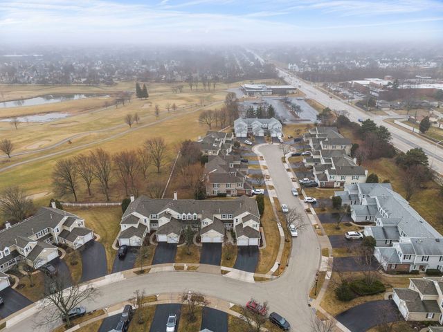 1859 Pebble Beach Circle 6, Elk Grove Village, IL 60007