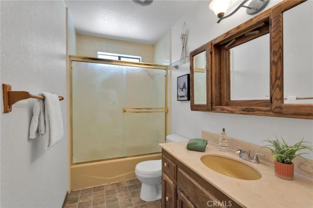 377 Sites Way, Big Bear City, CA 92314