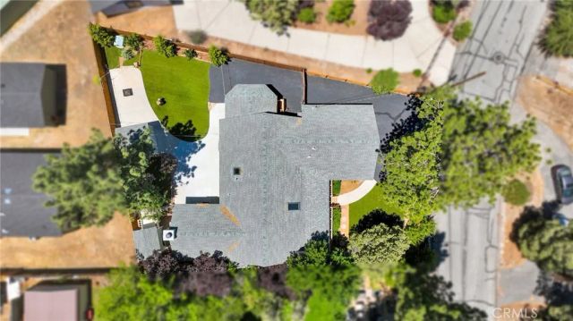 377 Sites Way, Big Bear City, CA 92314