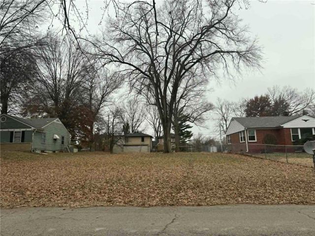 10003 E 36th Street, Independence, MO 64052