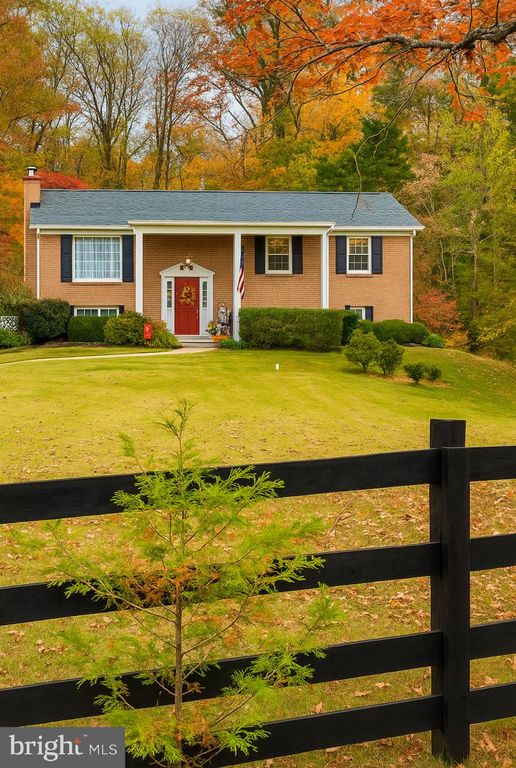 12417 NOKESVILLE RD, Nokesville, VA 20181