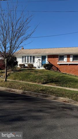 8314 NICHOLSON ST, Hyattsville, MD 20784