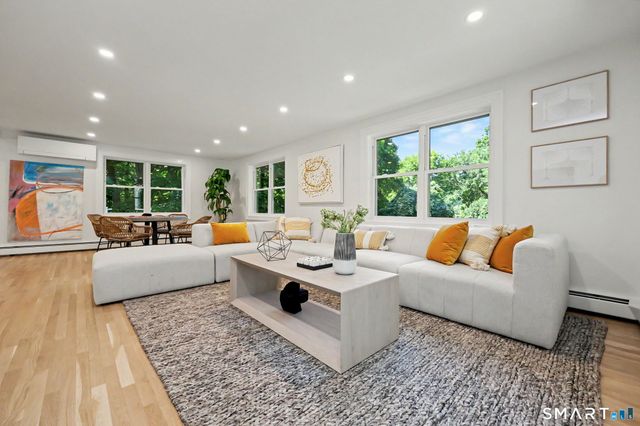 238 Mimosa Circle, Ridgefield, CT 06877