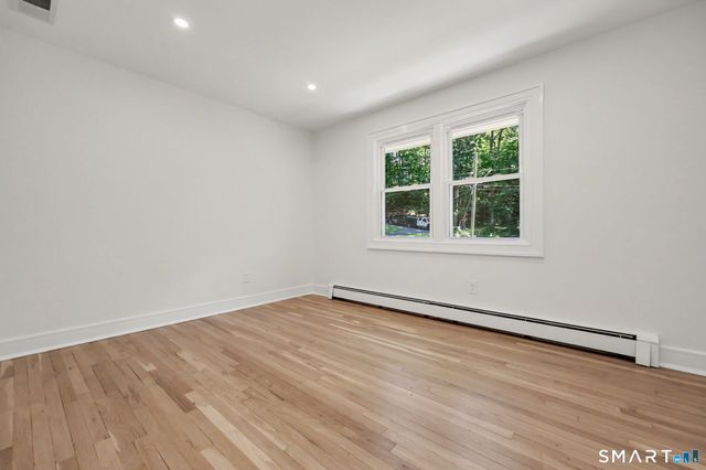 238 Mimosa Circle, Ridgefield, CT 06877