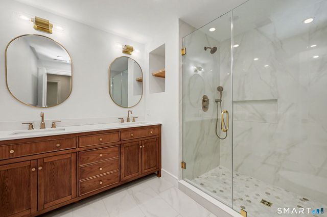 238 Mimosa Circle, Ridgefield, CT 06877