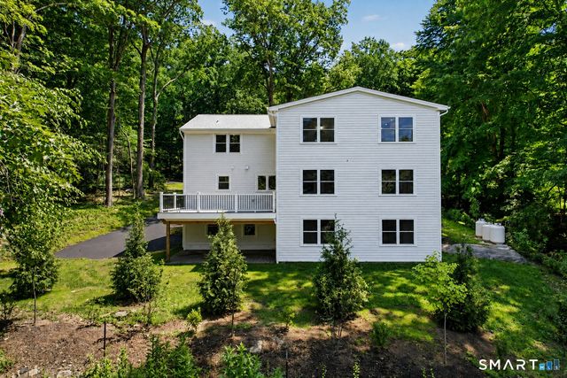 238 Mimosa Circle, Ridgefield, CT 06877
