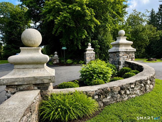 238 Mimosa Circle, Ridgefield, CT 06877