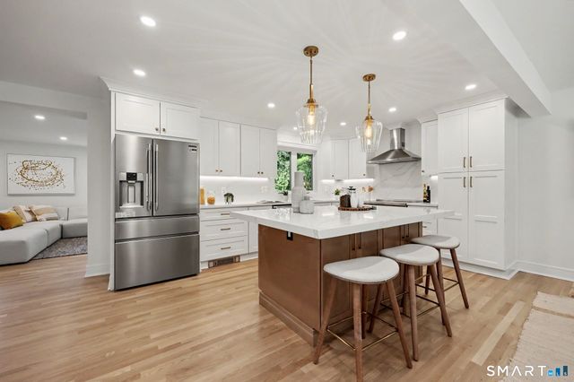 238 Mimosa Circle, Ridgefield, CT 06877
