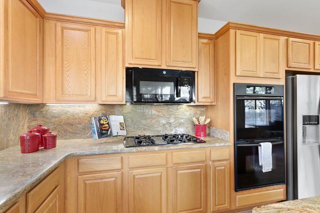 1047 Elsworth Way, Folsom, CA 95630