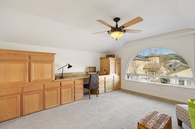 1047 Elsworth Way, Folsom, CA 95630