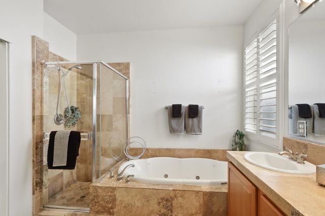 1047 Elsworth Way, Folsom, CA 95630