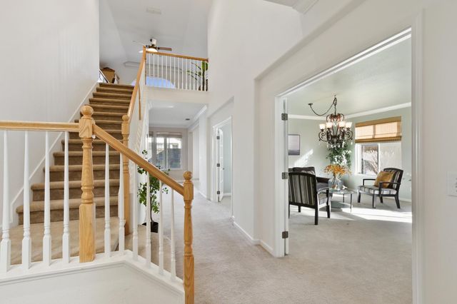 1047 Elsworth Way, Folsom, CA 95630