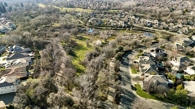 1047 Elsworth Way, Folsom, CA 95630