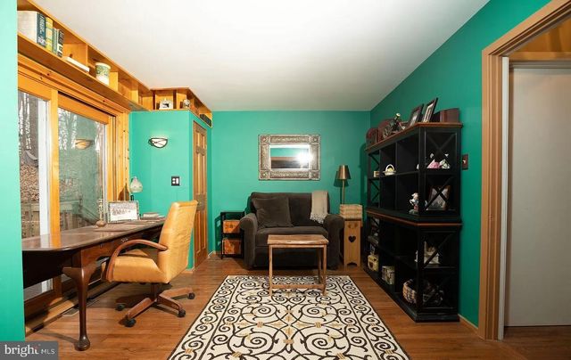 11696 FOX GLEN DR, Oakton, VA 22124