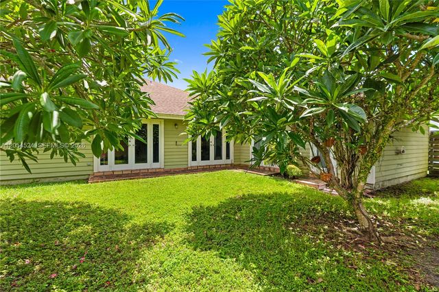 10344 SW 141st Ct, Miami, FL 33186
