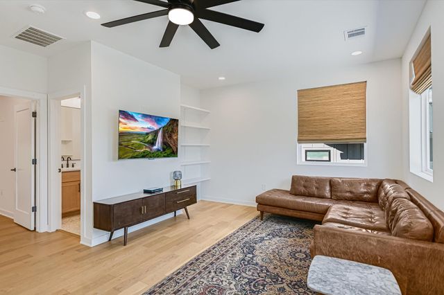 18206 Fair LN, Leander, TX 78645