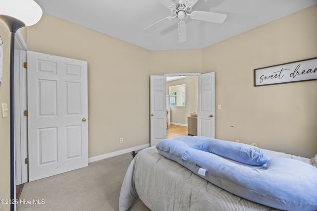 130 Azalea Drive, Hampstead, NC 28443
