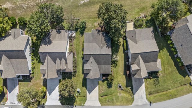 130 Azalea Drive, Hampstead, NC 28443