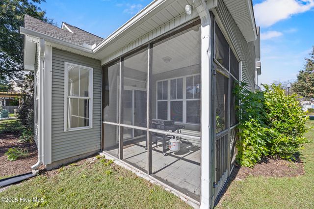 130 Azalea Drive, Hampstead, NC 28443