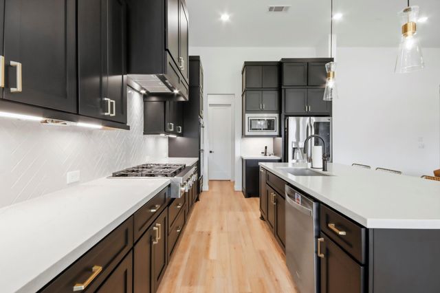 28338 Sterling Oak Drive, Spring, TX 77386