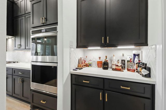 28338 Sterling Oak Drive, Spring, TX 77386