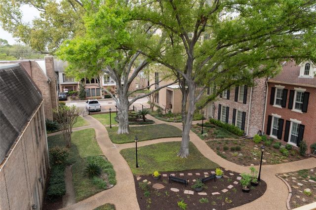 5409 Chevy Chase A, Houston, TX 77056