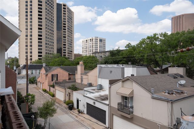 5409 Chevy Chase A, Houston, TX 77056