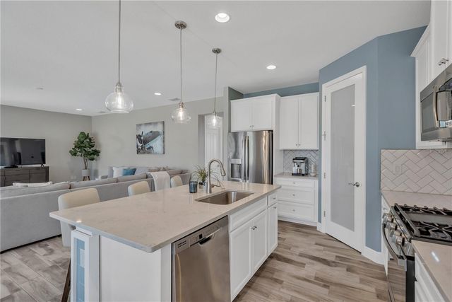 6457 SEASOUND DRIVE, Apollo Beach, FL 33572