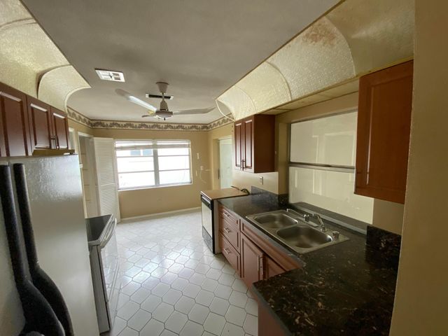 5139 NW 43rd Court, Lauderdale Lakes, FL 33319