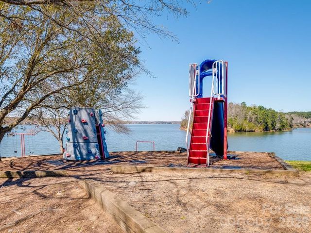 5029 Duval Circle, Tega Cay, SC 29708