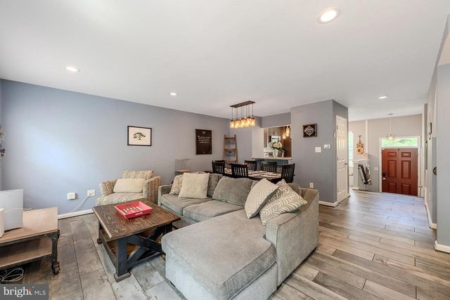 6003 LITTLE BROOK CT, Clifton, VA 20124