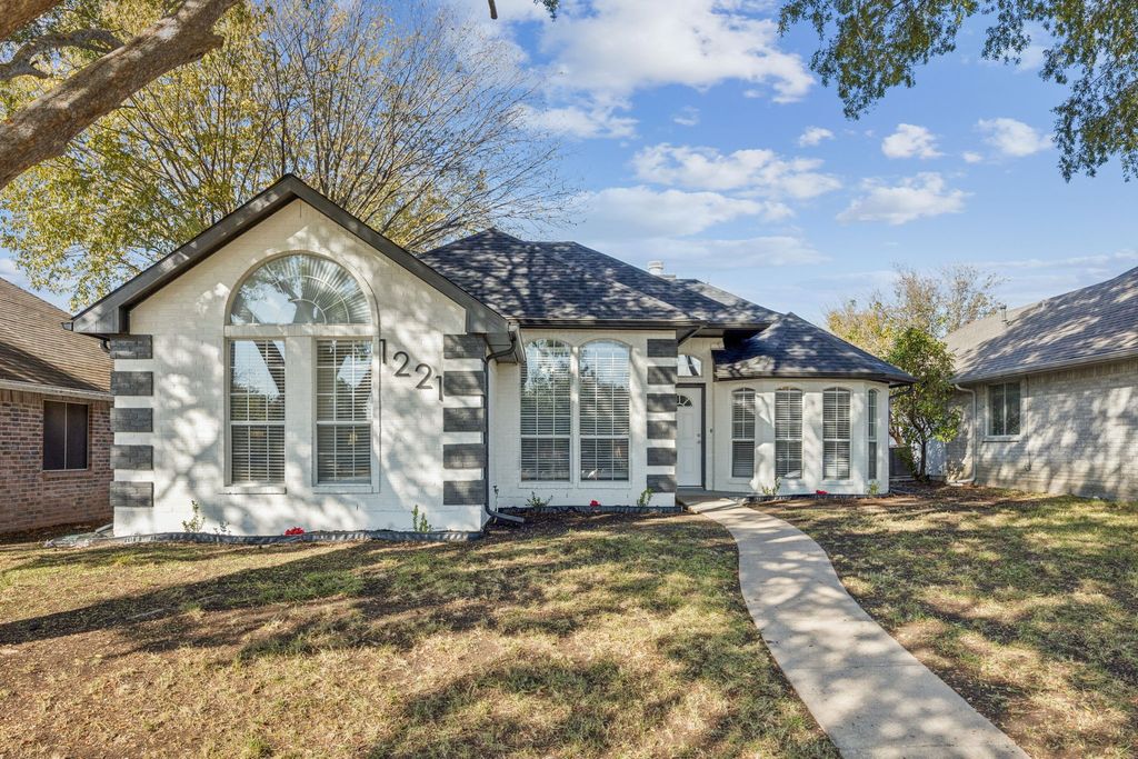 1221 Irene Drive, Mesquite, TX 75149