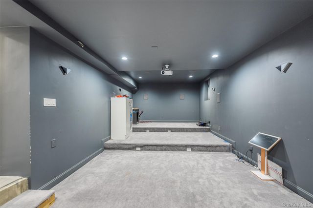 88 Elmwood Street, Plainview, NY 11803