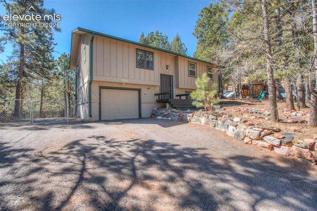 1303 W Midland Avenue, Woodland Park, CO 80863